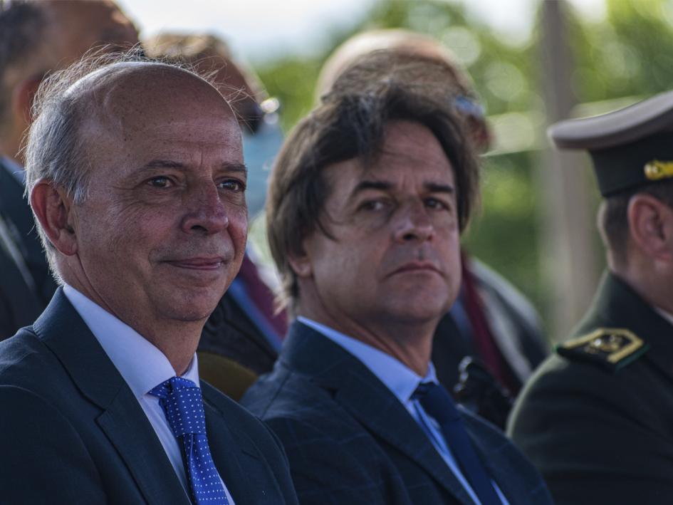 Acto de clausura de cursos de la Escuela Militar Acto de clausura de cursos de la Escuela Militar