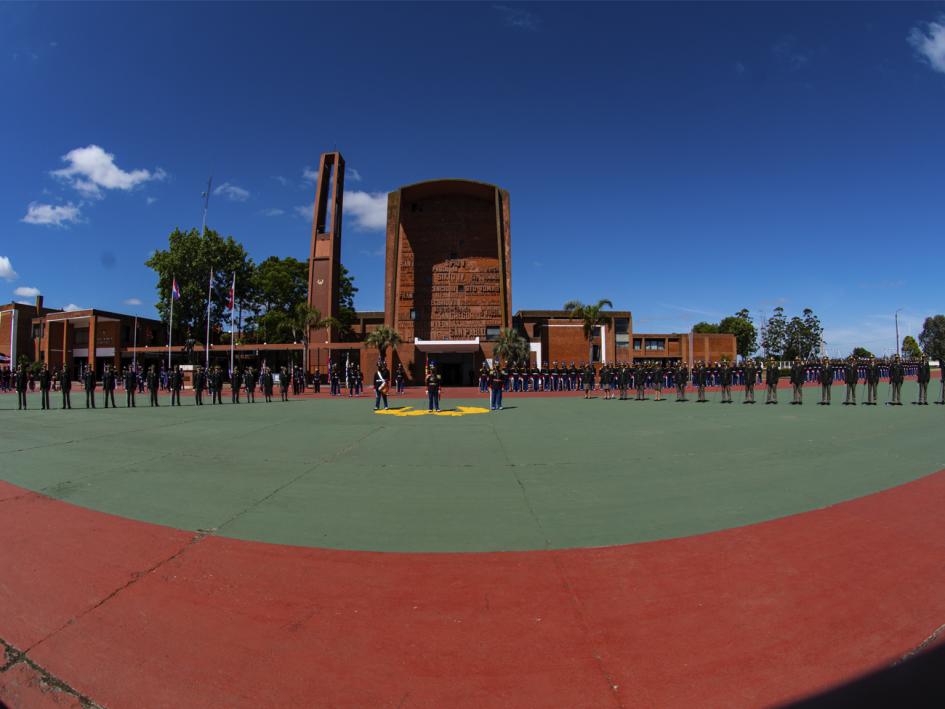 Acto de clausura de cursos de la Escuela Militar