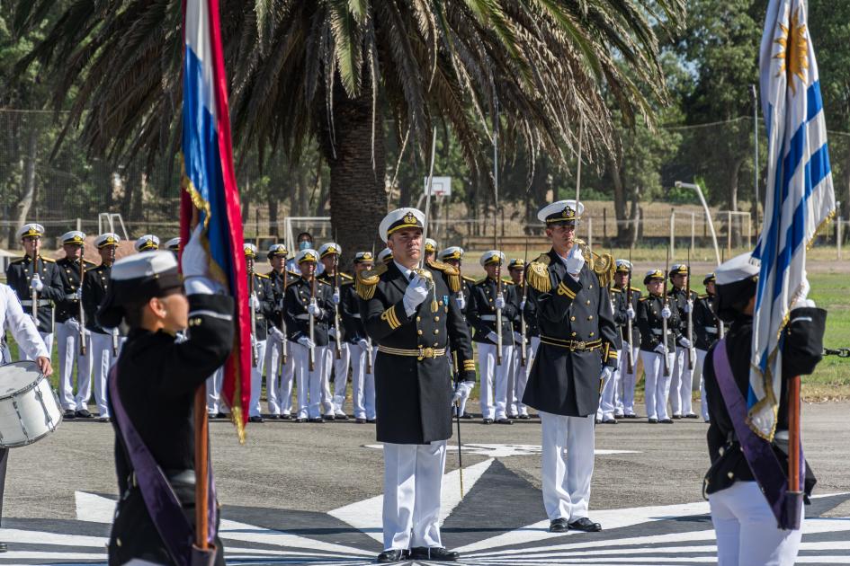 Clausura de cursos Escuela Naval