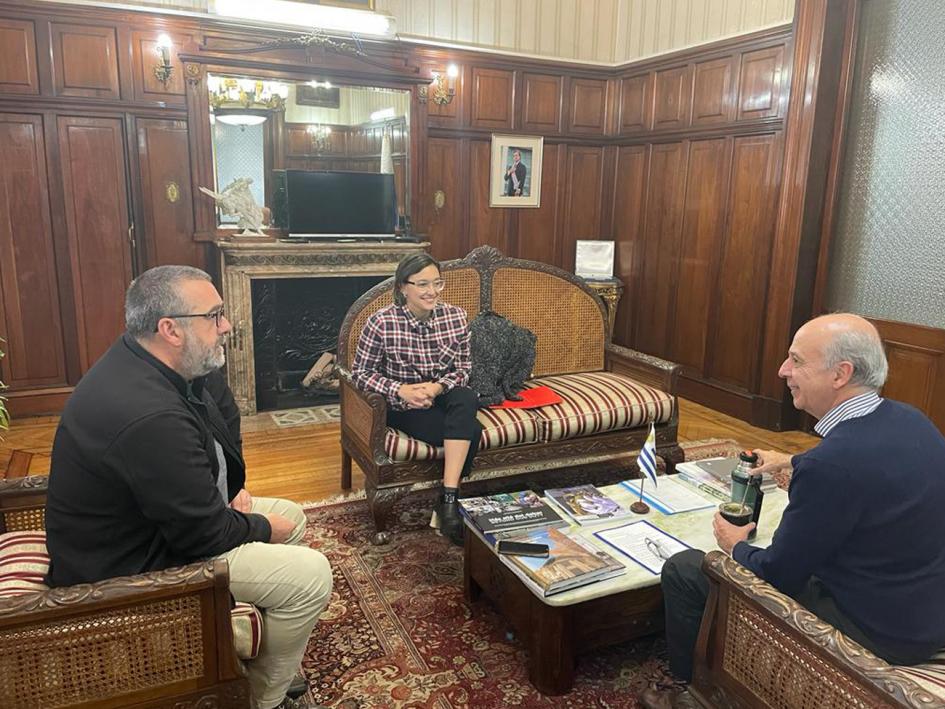 Reunión con diputados del Frente Amplio, Carlos Rodríguez y Micaela Melgar Reunión con diputados del Frente Amplio, Carlos Rodríguez y Micaela Melgar