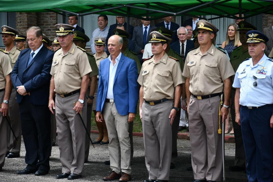 Toma de posesión como comandante de la División de Ejército III Autoridades militares