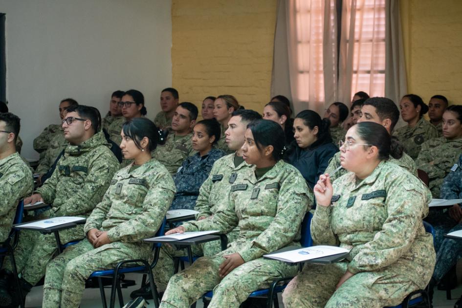 Sesión informativa sobre Proyecto Elsie en Brigada de Infantería N° 1 Sesión informativa sobre Proyecto Elsie en Brigada de Infantería N° 1