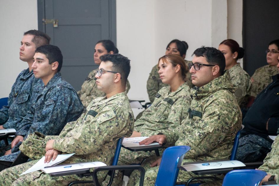 Sesión informativa sobre Proyecto Elsie en Brigada de Infantería N° 1 Sesión informativa sobre Proyecto Elsie en Brigada de Infantería N° 1
