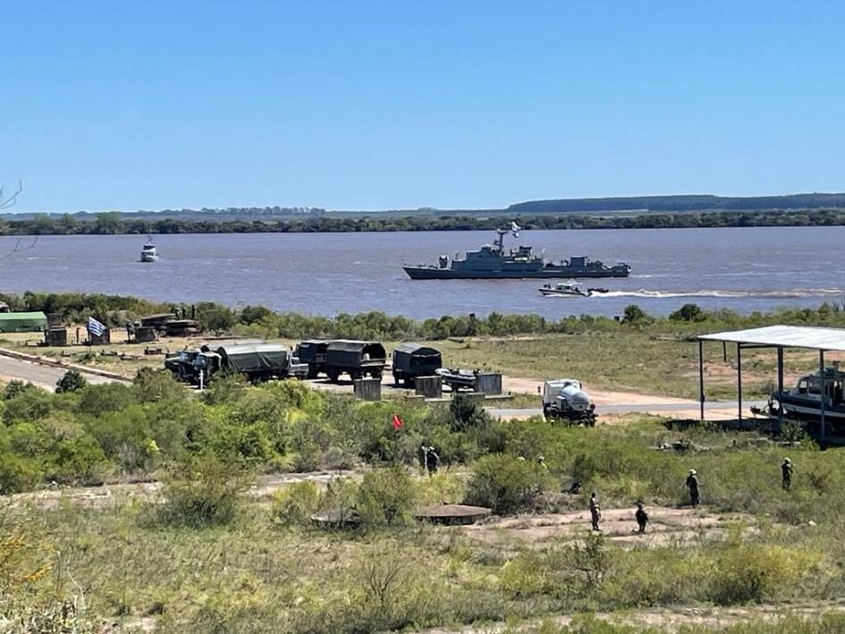 Patrullaje en Río Uruguay Patrullaje en Río Uruguay