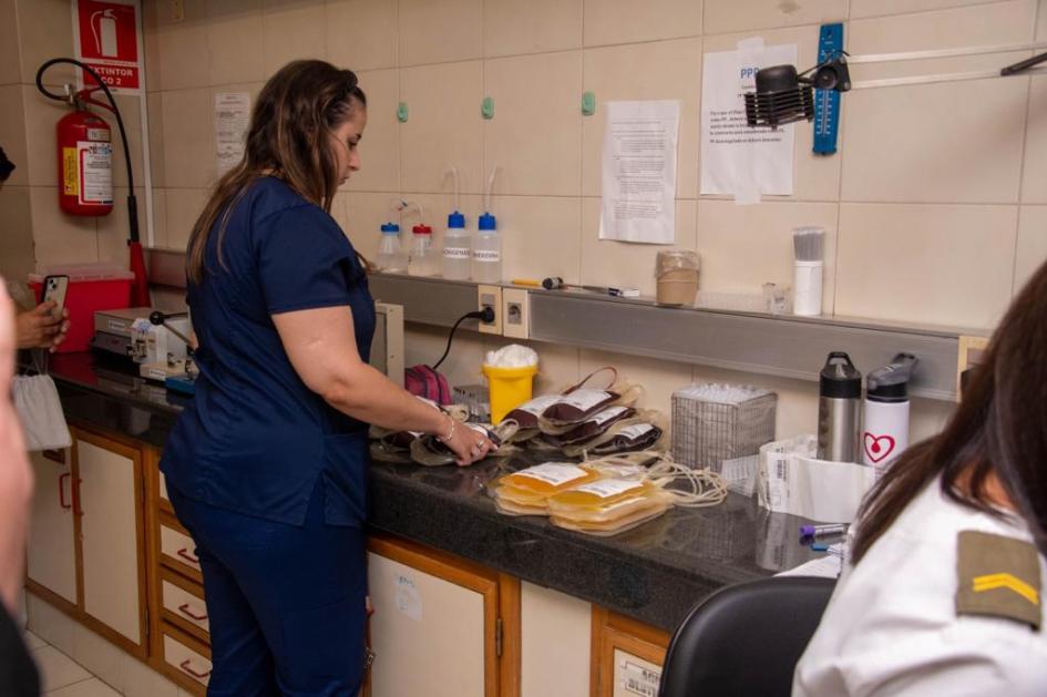 El Servicio Nacional de Sangre comenzará a funcionar en el Hospital Militar tras el incendio. El Servicio Nacional de Sangre comenzará a funcionar en el Hospital Militar tras el incendio.