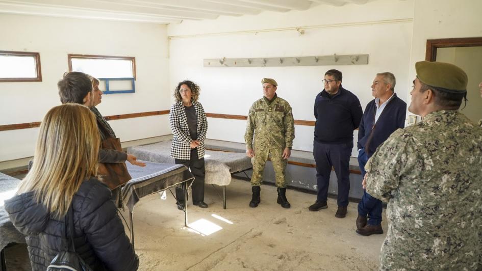 Ministerio de Defensa y Mides trabajan por el Plan Invierno Ministerio de Defensa y Mides trabajan por el Plan Invierno