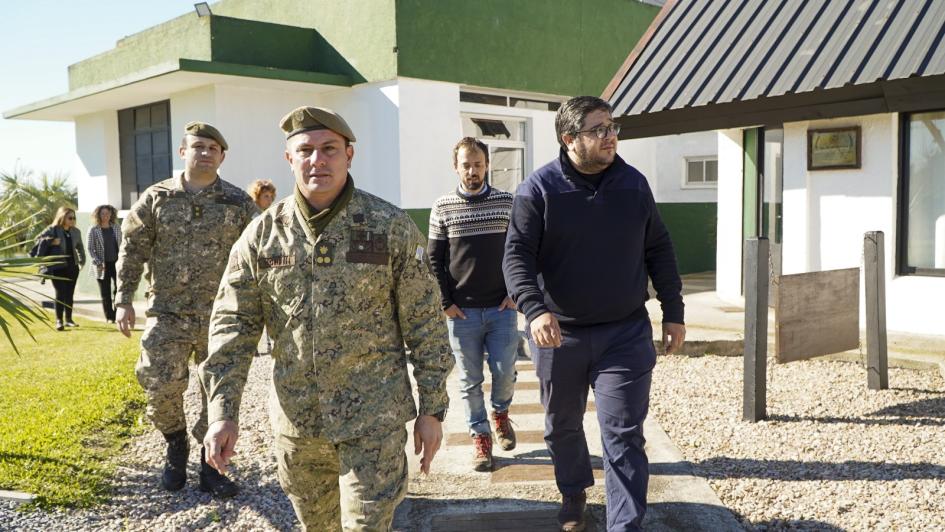 Ministerio de Defensa y Mides trabajan por el Plan Invierno Ministerio de Defensa y Mides trabajan por el Plan Invierno