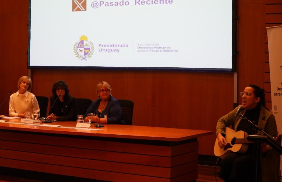 Compromiso del gobierno en búsqueda de la verdad Compromiso del gobierno en búsqueda de la verdad