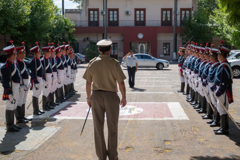 Comandante en Jefe de la Fuerza Aérea llegando a la ceremonia 