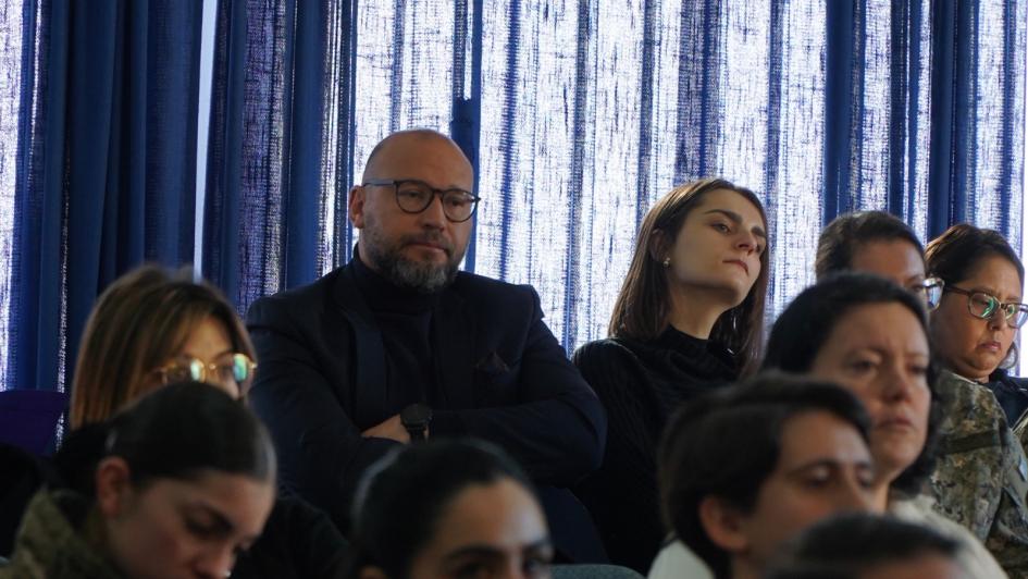 Capacitaciones con las Comisiones Especializadas en Género Capacitaciones con las Comisiones Especializadas en Género