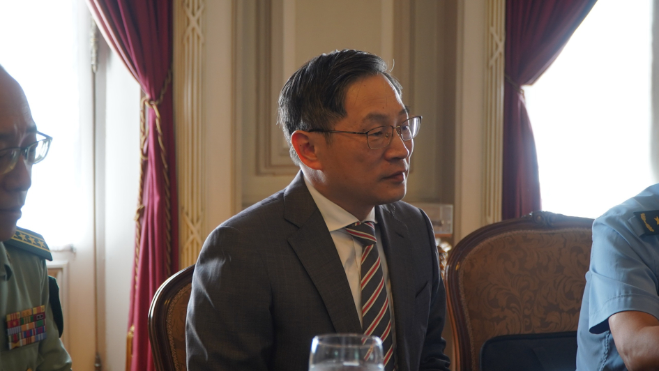 Delegaciones de Uruguay y R.P. China Delegaciones de Uruguay y R.P. China