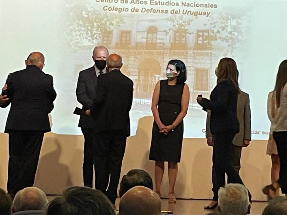 Clausura de Cursos de la Maestría en Estrategia Nacional y del Posgrado en Inteligencia Estratégica Clausura de Cursos de la Maestría en Estrategia Nacional y del Posgrado en Inteligencia Estratégica