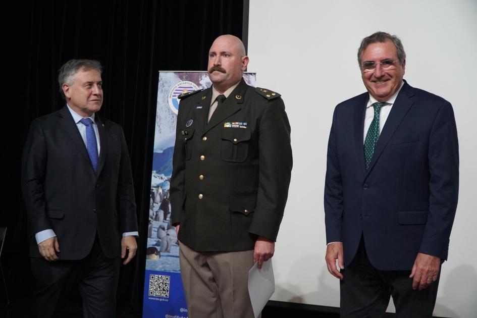 Día de la Antártida Día de la Antártida