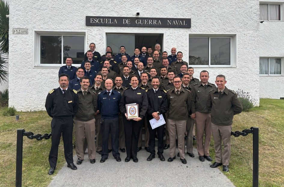 Ceremonia de Clausura en la ESGUE. Ceremonia de Clausura en la ESGUE.