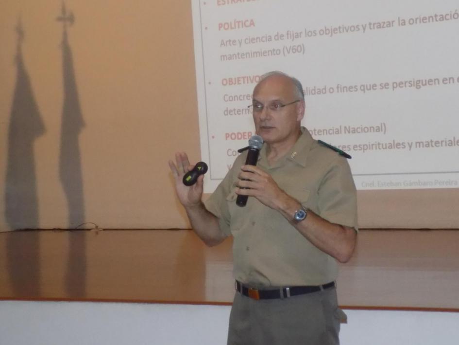 Clase Inaugural Maestría en Estrategia Nacional Clase Inaugural Maestría en Estrategia Nacional