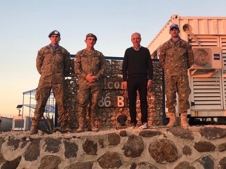 Ministro de Defensa visita al contingente uruguayo en Golán Ministro de Defensa visita al contingente uruguayo en Golán