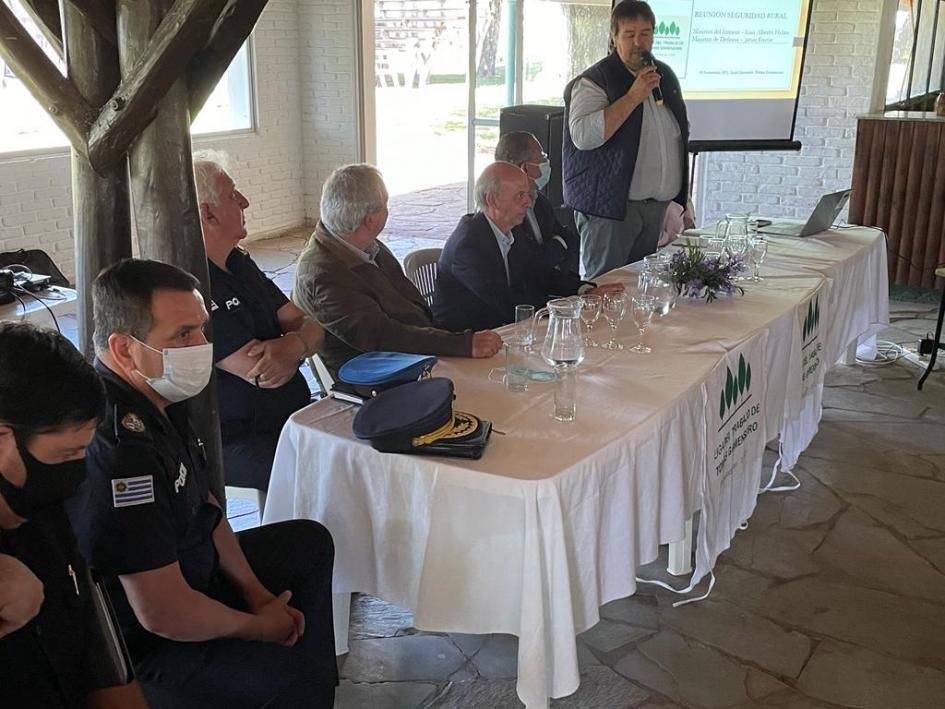 Reunión en Artigas por seguridad rural Reunión en Artigas por seguridad rural