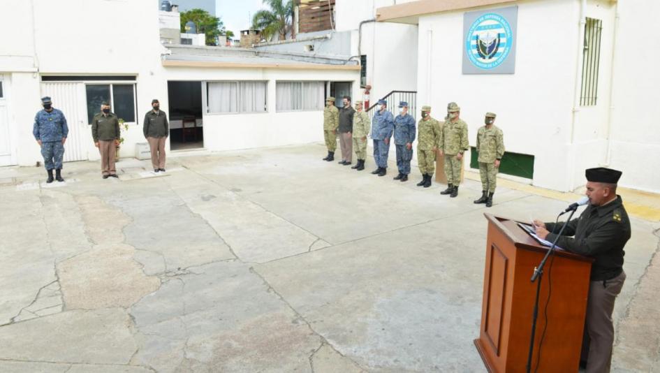 minuto de silencio homenaje fallecidos covid