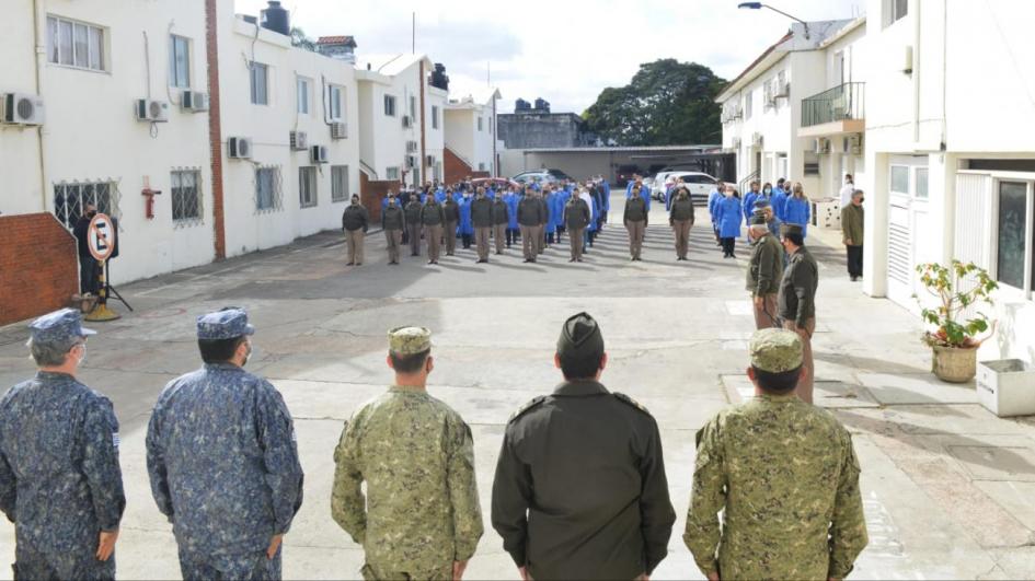 minuto de silencio homenaje fallecidos covid