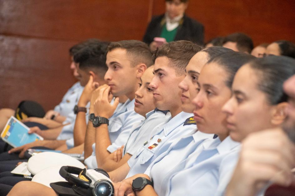 Conferencia Internacional “la paz necesita a las mujeres”, en el marco del Proyecto Elsie