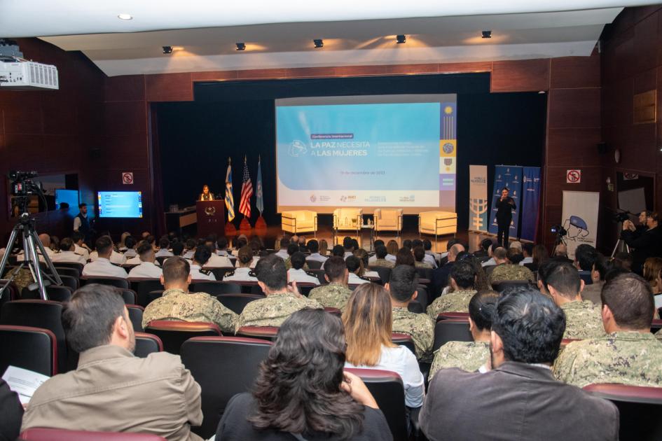 Conferencia Internacional “la paz necesita a las mujeres”, en el marco del Proyecto Elsie