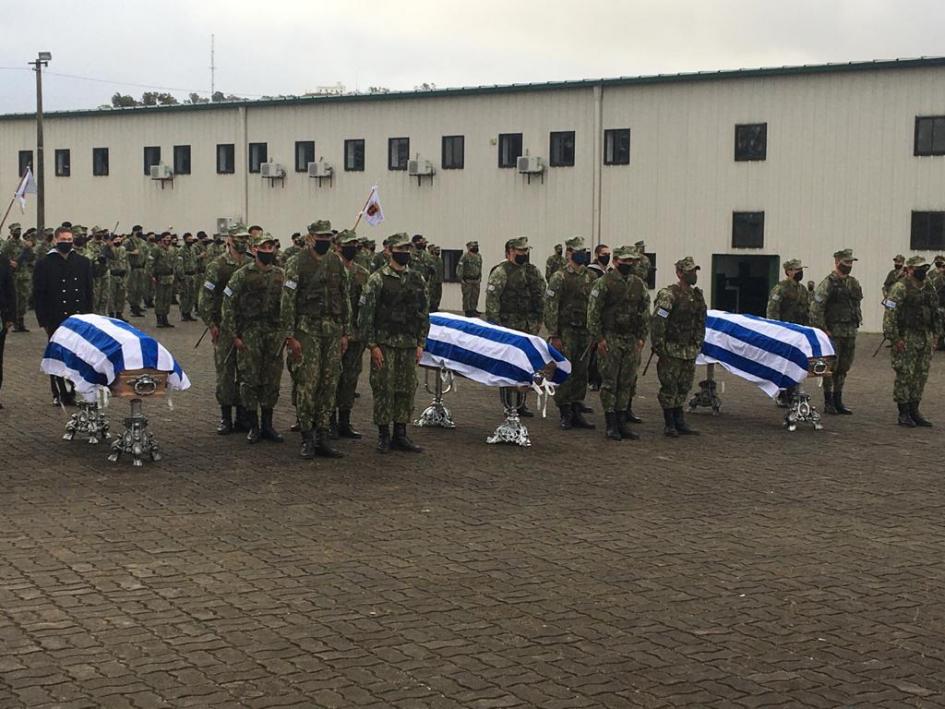 Honras fúnebres Honras fúnebres por infantes asesinados