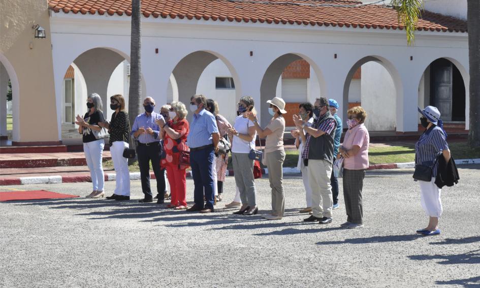 Homenaje a la Fuerza Aérea por "Todos en casa" Homenaje a la Fuerza Aérea por "Todos en casa"