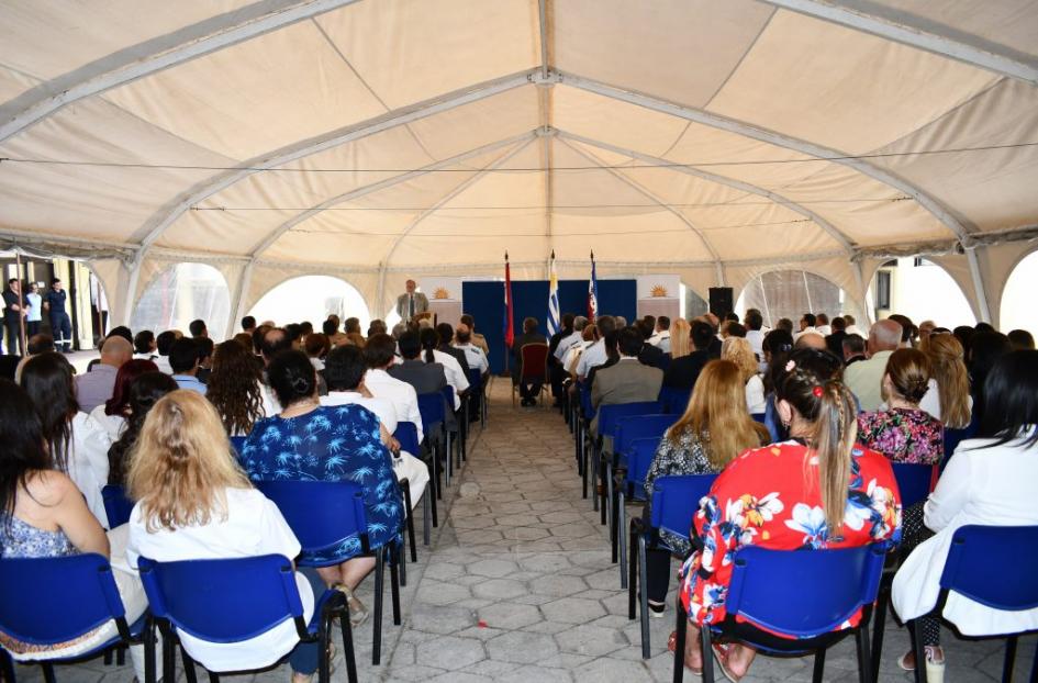 Ministro de Defensa Nacional, José Bayardi dando discurso