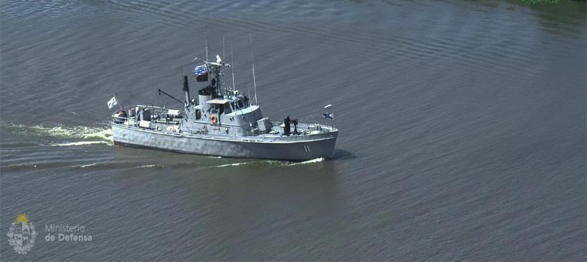 Barco de la Armada Nacional en función de patrullaje