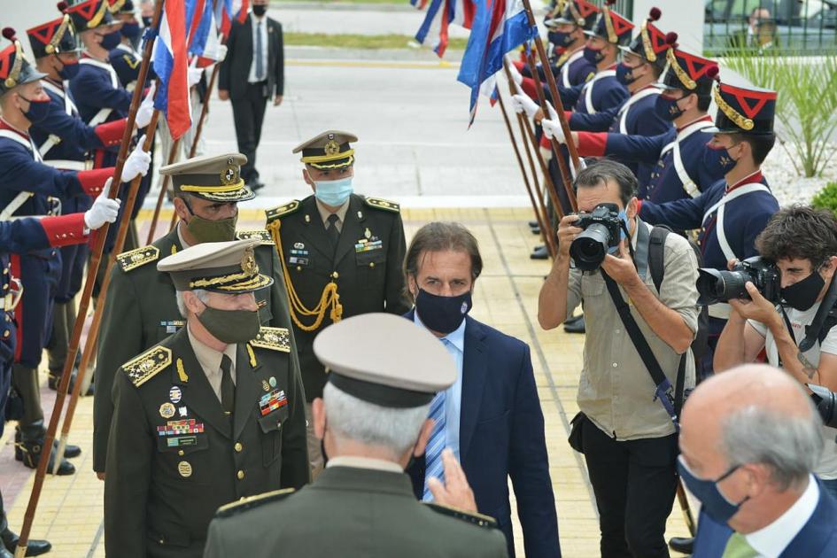 Recepción del Presidente de la Republica y Ministro de Defensa Nacional
