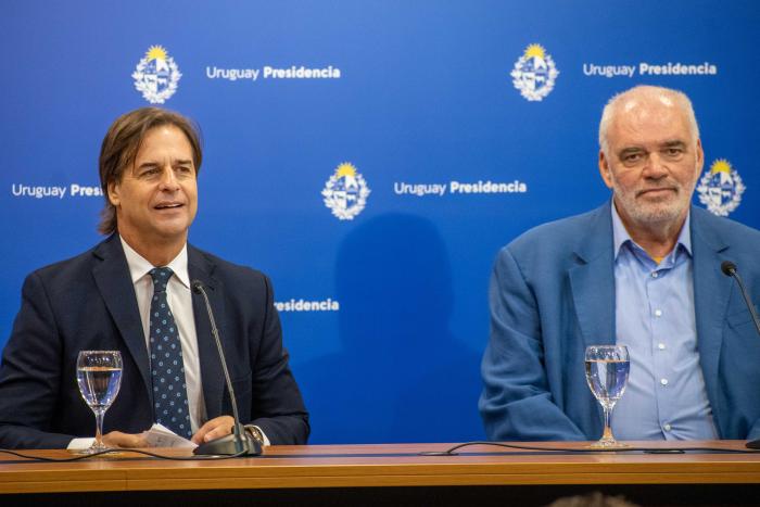 Presidente Lacalle Pou y artista plástico Pablo Atchugarry Presidente Lacalle Pou y artista plástico Pablo Atchugarry