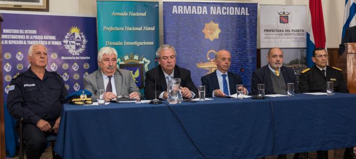 Conferencia por incautación de drogas