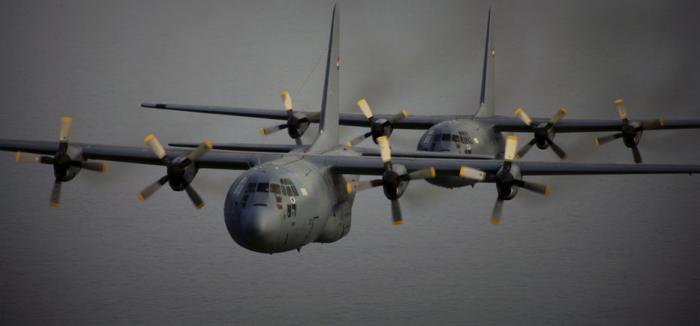 Aviones C-130 Hércules de la Fuerza Aérea Uruguaya Aviones C-130 Hércules de la Fuerza Aérea Uruguaya