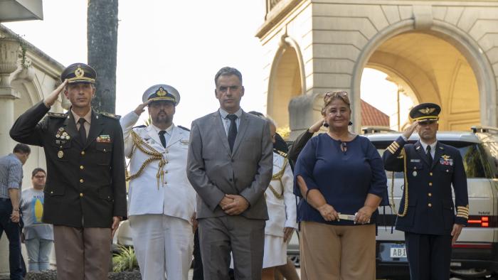 Asunción ministra de Defensa Sandra Lazo Asunción ministra de Defensa Sandra Lazo