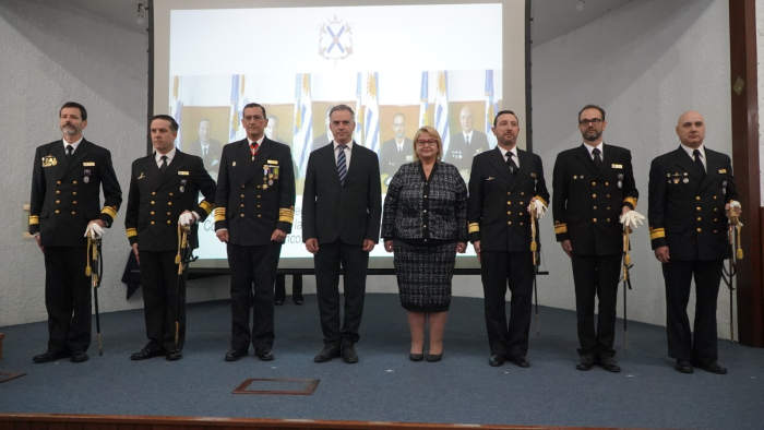 Ceremonia de reconocimiento de ascenso de Contralmirantes ceremonia de reconocimiento de ascenso de Contralmirantes