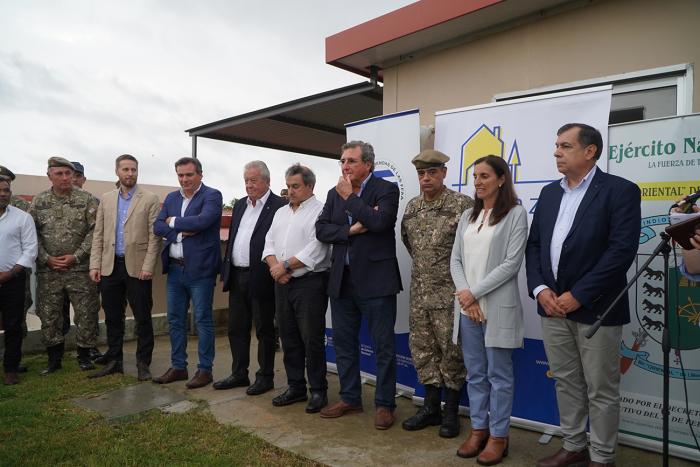 Entrega de viviendas del Plan Avanzar en Colonia