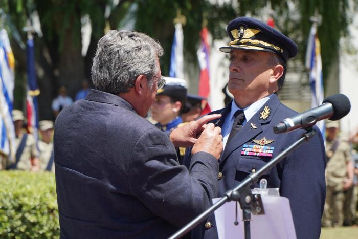 Asunción nuevo comandante en jefe de la Fuerza Aérea Asunción nuevo comandante en jefe de la Fuerza Aérea