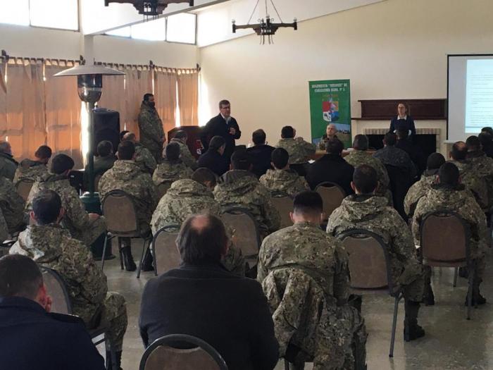 Militares en jornada de capacitación