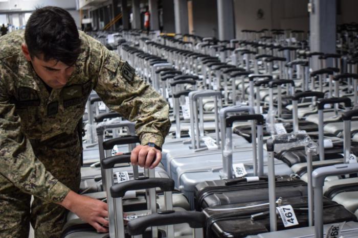 Efectivos militares custodiando urnas en elecciones Efectivos militares custodiando urnas en elecciones