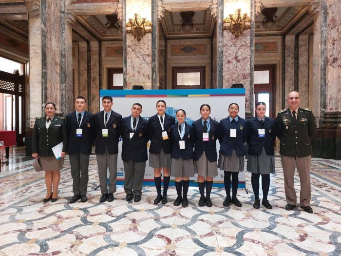 Estudiantes del Liceo Militar participaron en Parlamento Juvenil del Mercosur Estudiantes del Liceo Militar participaron en Parlamento Juvenil del Mercosur