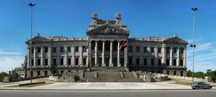 Fachada del Palacio Legislativo