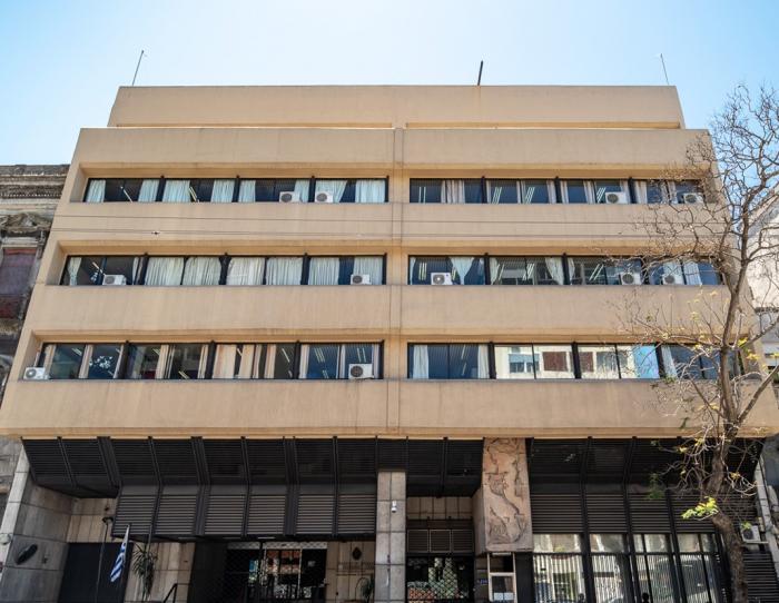 Fachada Fachada del Servicio de Retiros