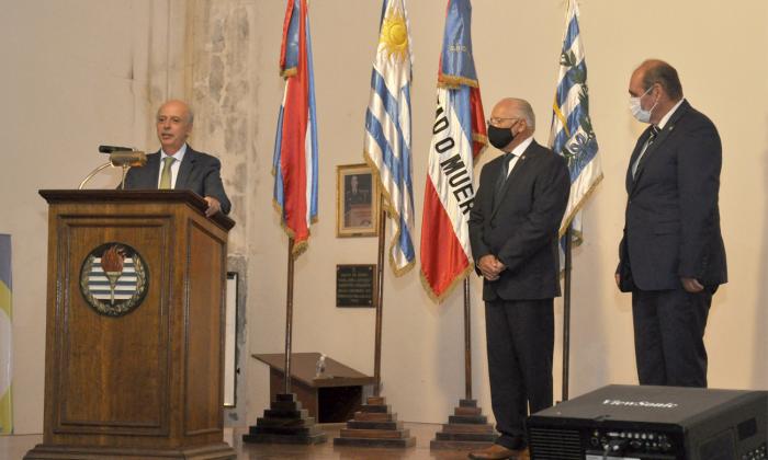 Asunción del nuevo director del CALEN. Gral. (R) Hebert Fígoli