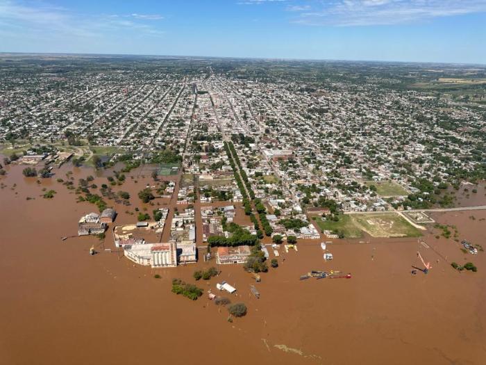 Imagen aérea de las inundaciones en Paysandú
