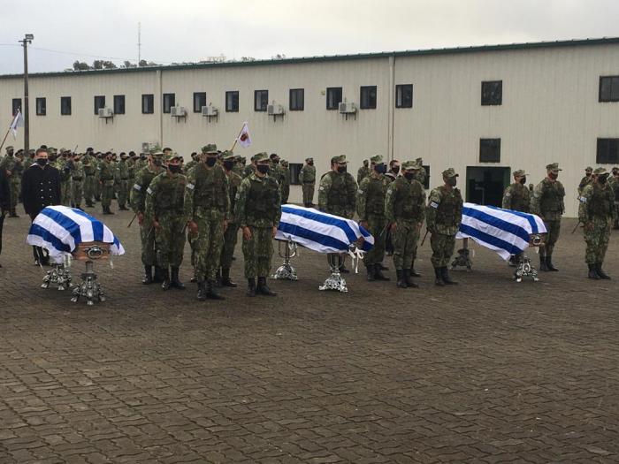Honras fúnebres Honras fúnebres por infantes asesinados