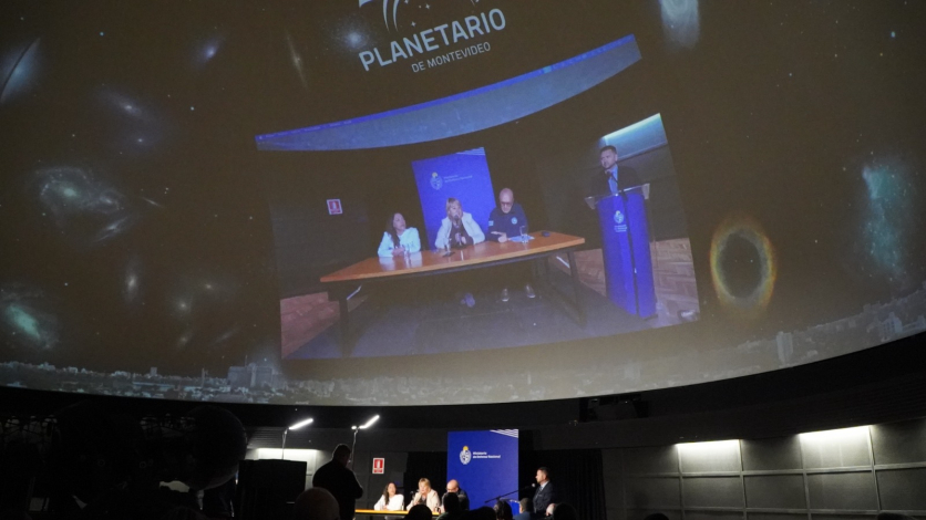 Presentación planetario IAU