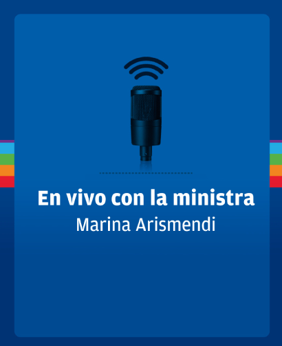 Placa distintiva del ciclo En vivo con la ministra