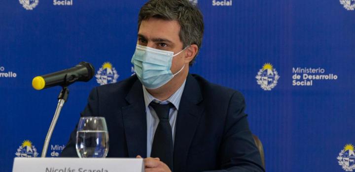 Nicolás Scarela en presentación del Plan de Cuidados período 2021/2025