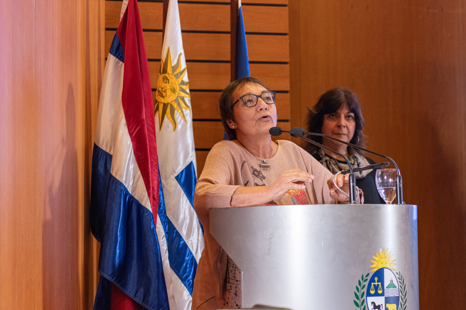 Raquel Hernández en uso de la palabra durante el acto central por el 25-N 2025 Raquel Hernández en uso de la palabra durante el acto central por el 25-N 2025