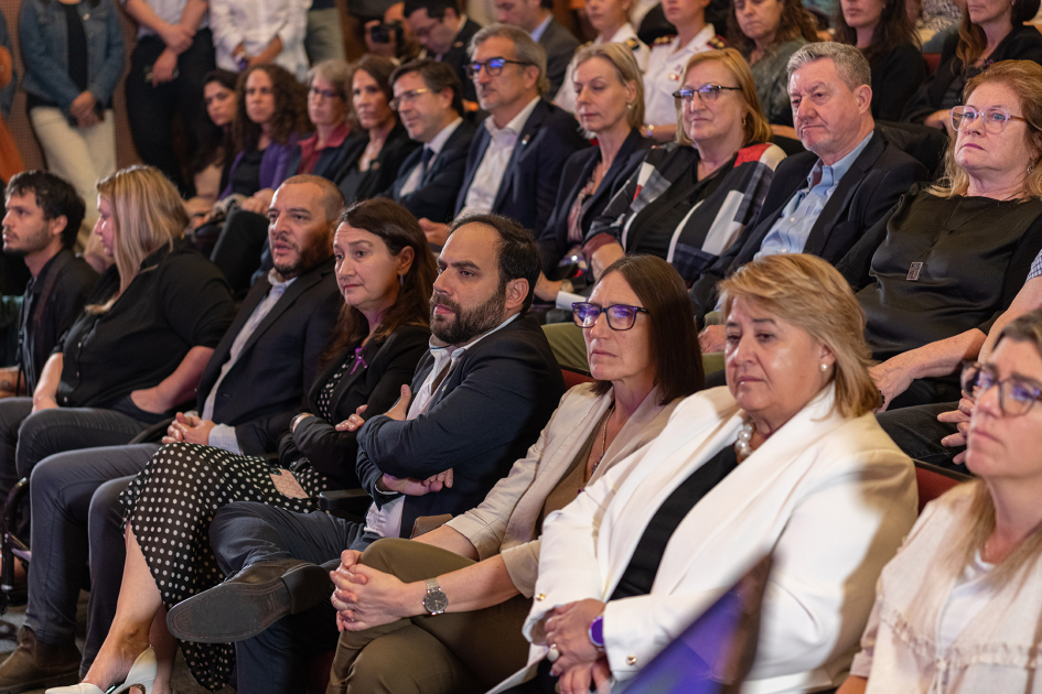 Público asistente al acto central por el 25-N 2025 Público asistente al acto central por el 25-N 2025